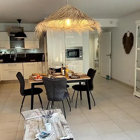 Blue Riviera - Am Mit Meerblick Und Pool By Riviera Homelife Nyaraló Saint-Raphaël