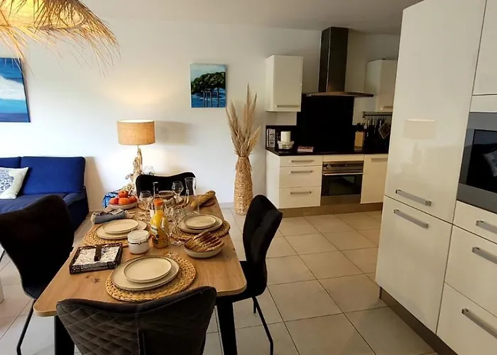 Blue Riviera - Am Mit Meerblick Und Pool By Riviera Homelife بيت للعطل Saint-Raphaël